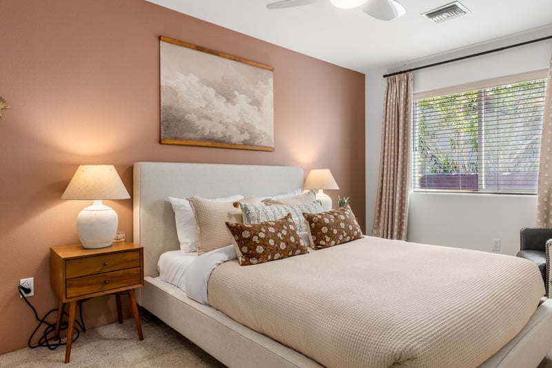 Relaxing guest bedroom