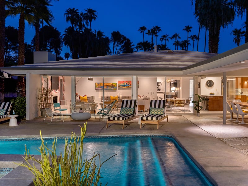 Spend your evenings by the pool