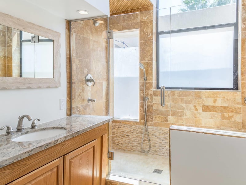 Plenty of bathroom storage