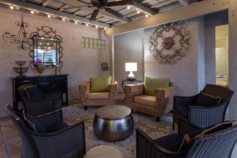 Plenty of space for outdoor entertaining