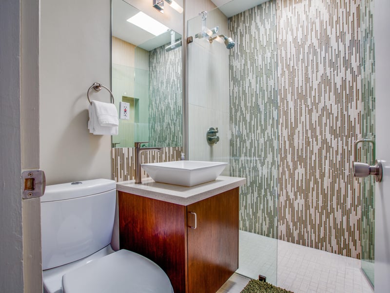 Walk in shower in the guest bathroom