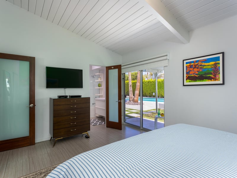 Access to the Backyard