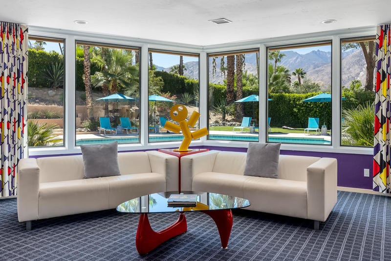 Luxurious living room