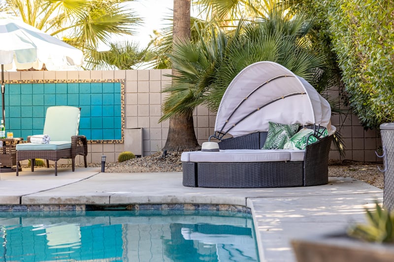 Curl up on the daybed