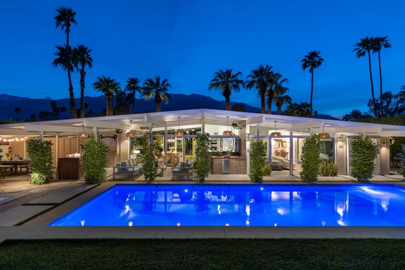 Swim under the stars