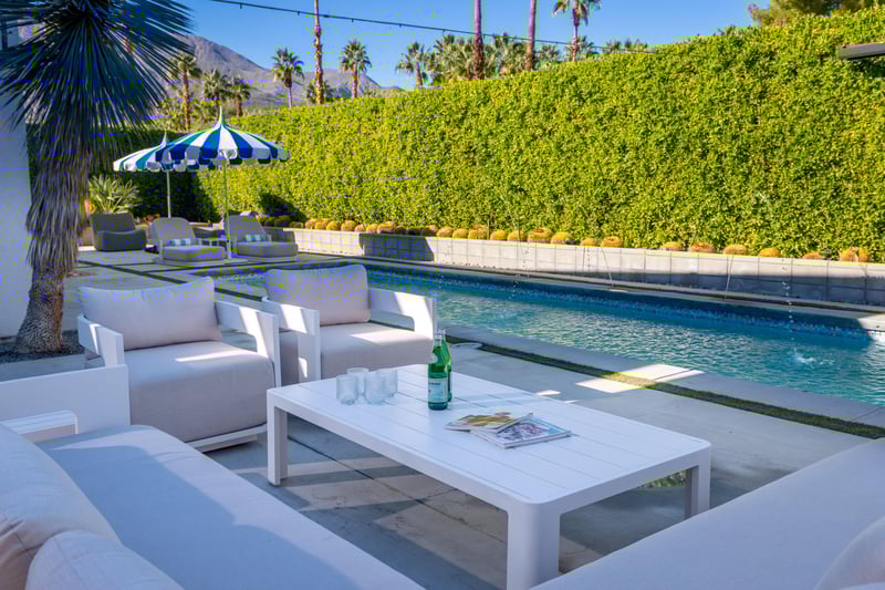 Tons of spaces to lounge around