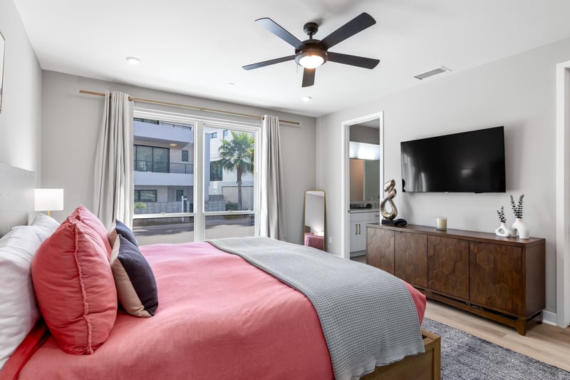 Bright, modern bedroom