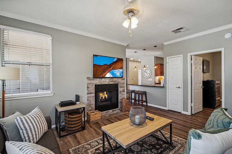 Living room has 55 Smart TV