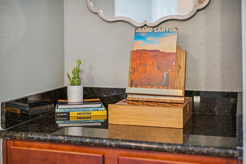 Arizona themed books