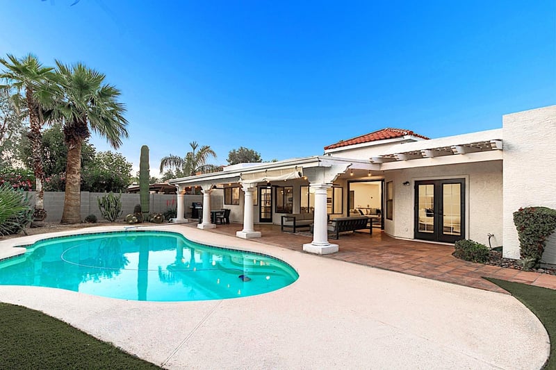 Beautiful pool and covered patio.