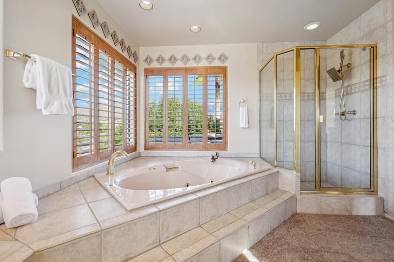 Upstairs primary bathroom.