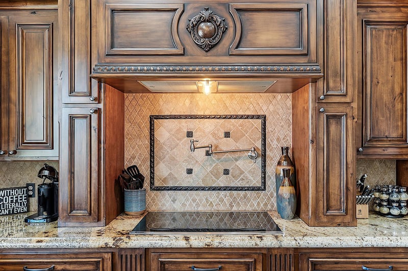 Electric cooktop w pot filler