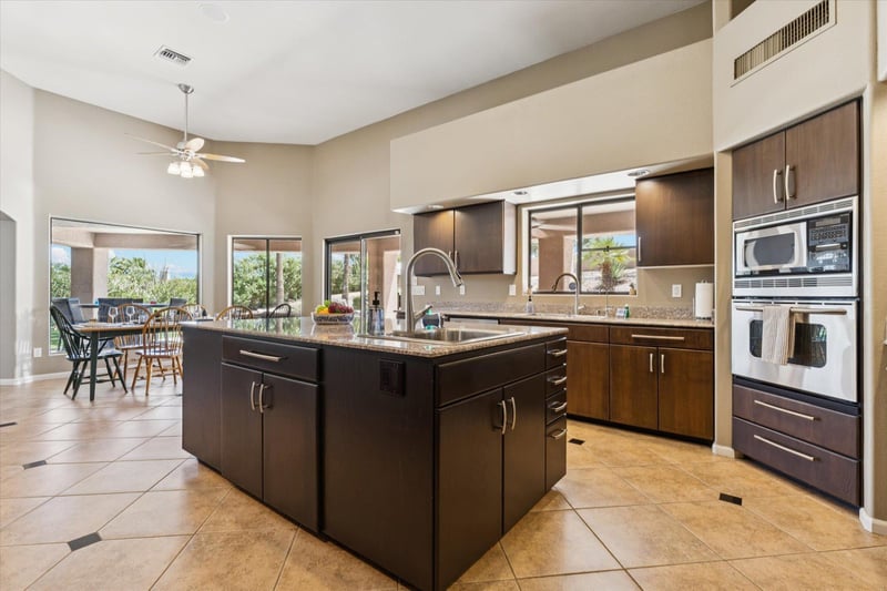 Fully Stocked Chefs Kitchen