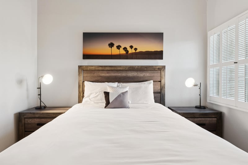 Comfy queen sized bed