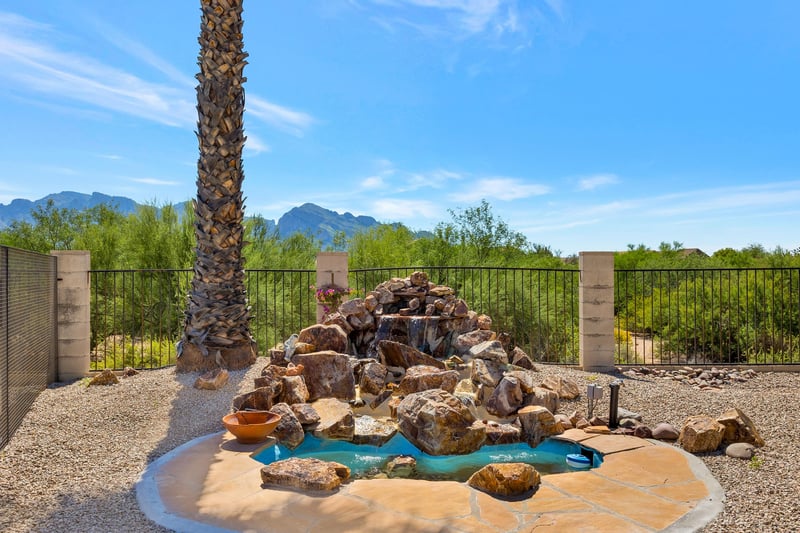 Fountain PLEASE STAY OFF ROCKS