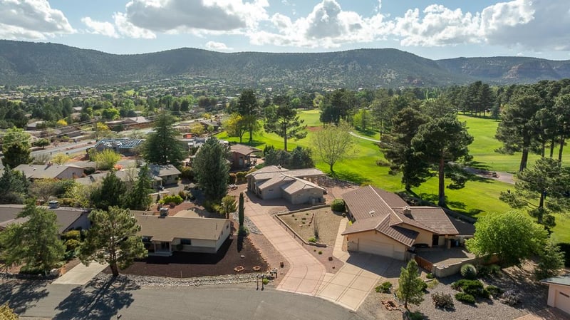 Driveway On The Left. Plenty Of Parking