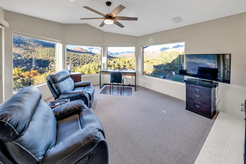 Upstairs Office Space With 180 Degree Views