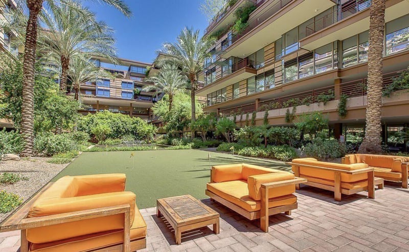 Community Putting Green