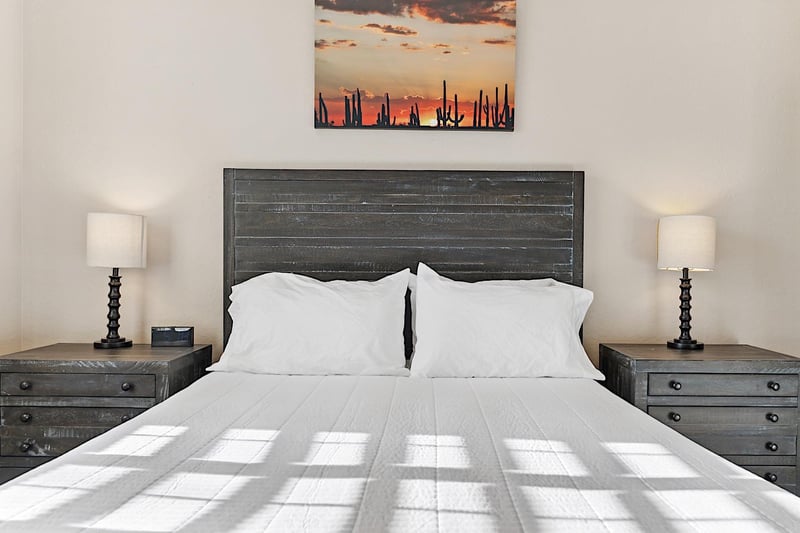 4th Bedroom  Queen sized bed