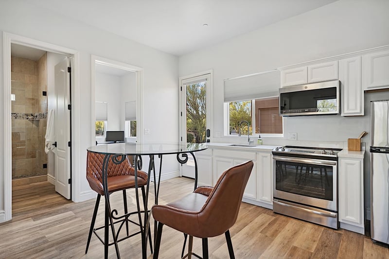 Guest House  Kitchen and dining area