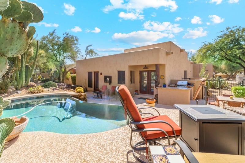 Rancho Villa  Southwestern beauty located across from the Rancho Manana Gold Course.