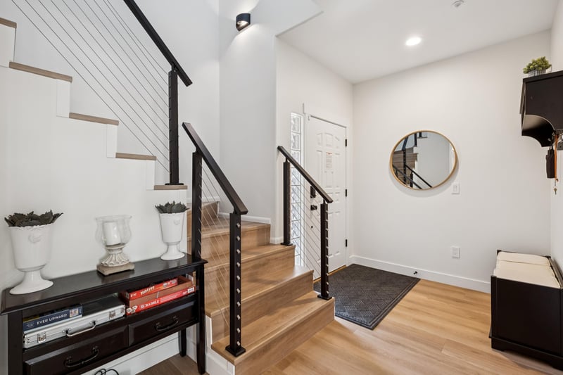 Entryway stair way