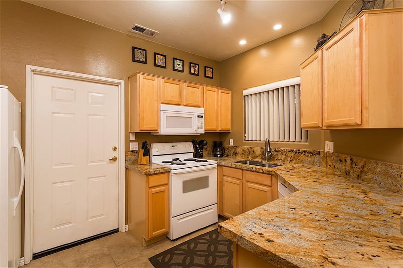 Lots of counter space and Lots of Lighting