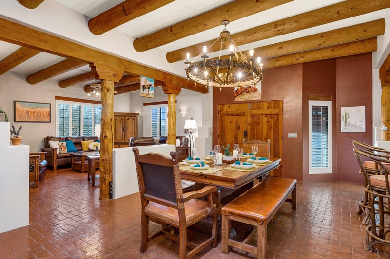 Dining room with seating for 6