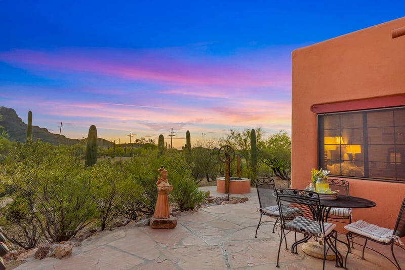 Relaxing outdoor space