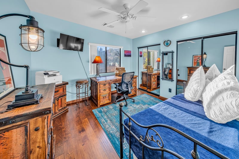3rd Guest Bedroom With Office Space And Wireless Printer