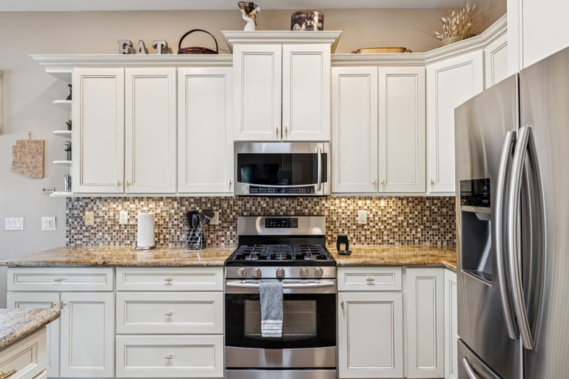 Elevate your culinary experience with undercabinet lighting