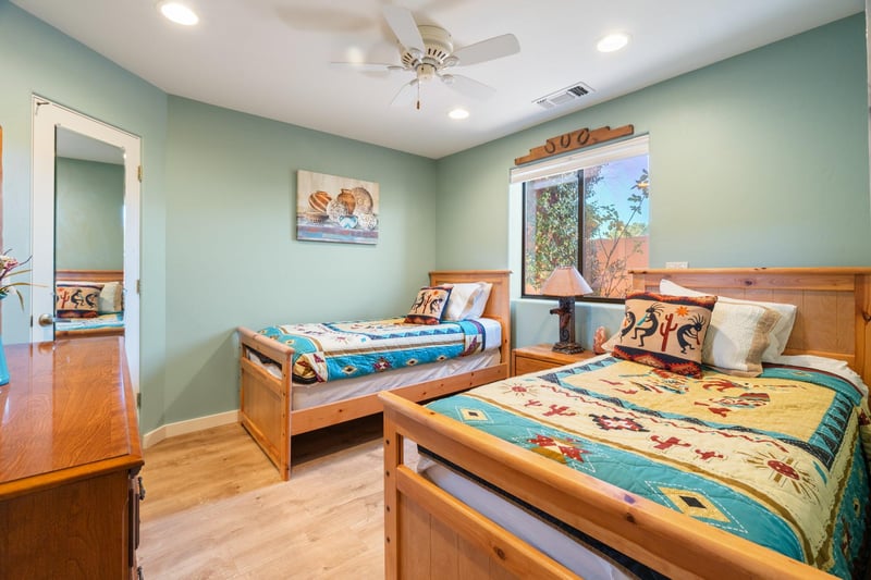 3rd Guest Bedroom Down Stairs