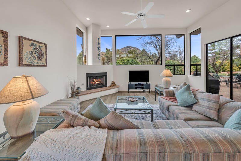 Plenty of Natural Lighting