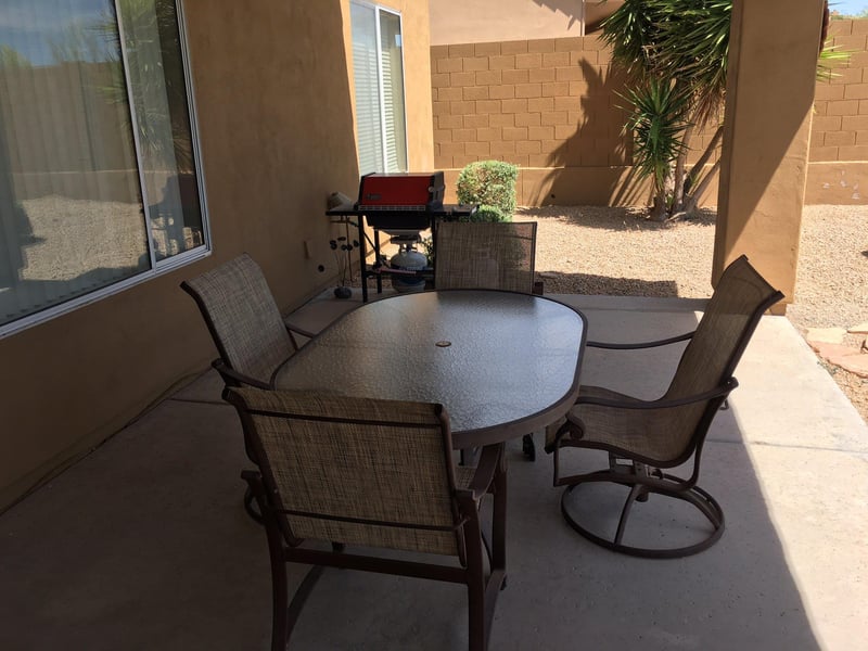 Outdoor Dinning Table