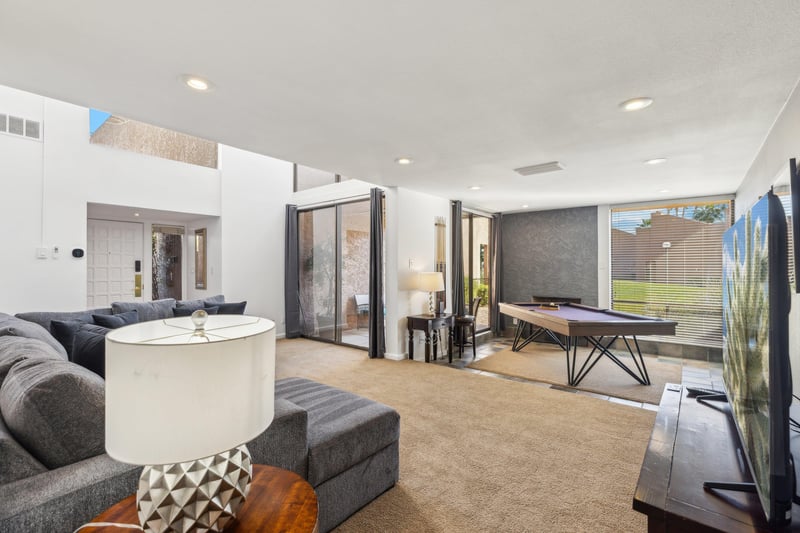 Tons of Natural Light