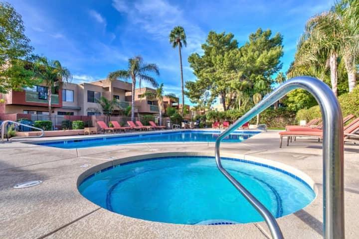 Community Pool and Spa