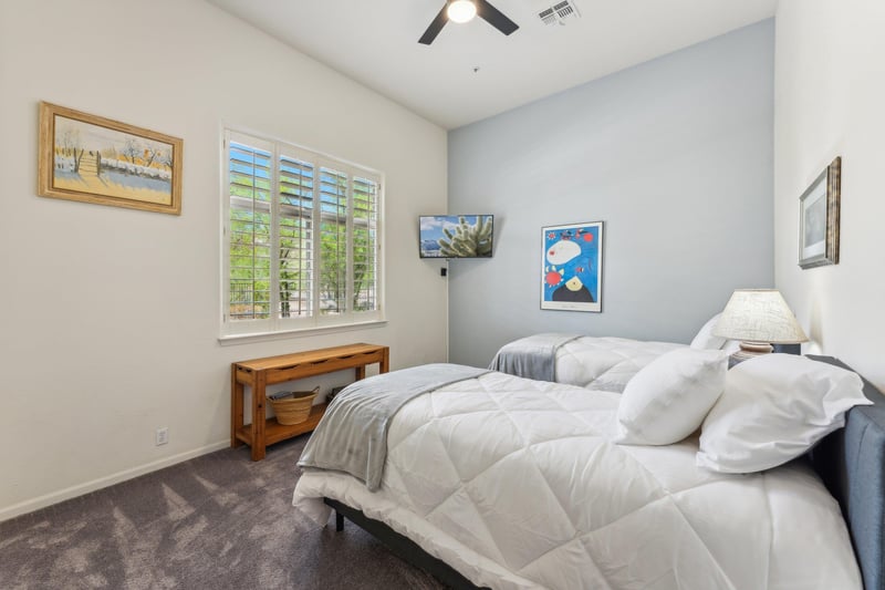 Desert Views  Smart TV