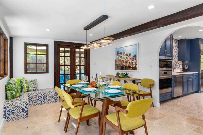 Elegant indoor dining for 6