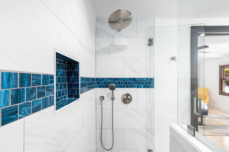 Casita en suite bathroom