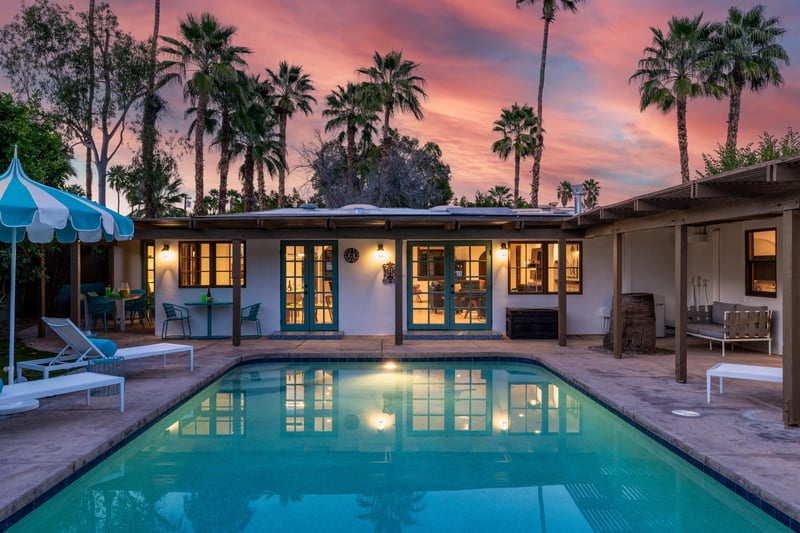 Palm Springs sunsets await