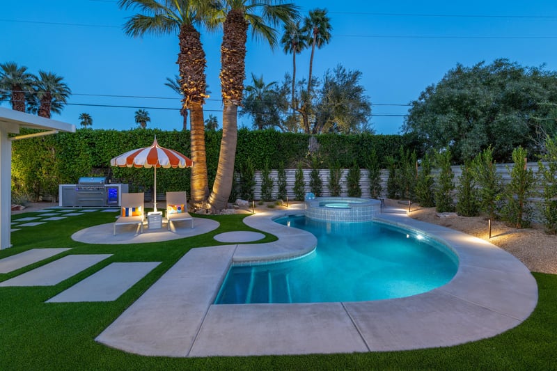 Night time in Palm Springs is like no other