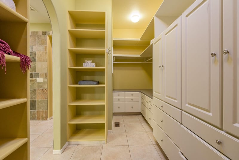 Huge Walk In Closet