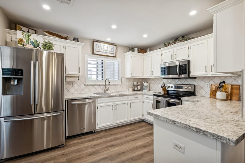 Full size stainless steel appliances.
