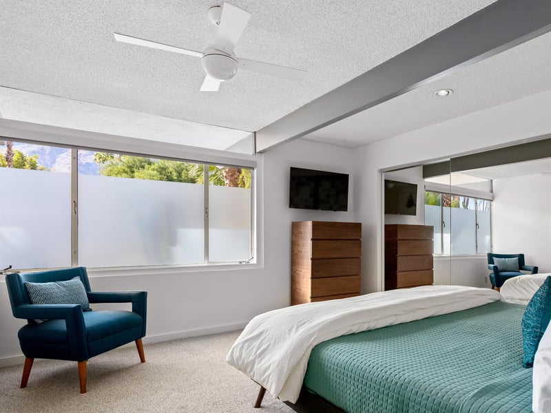Spacious bedroom