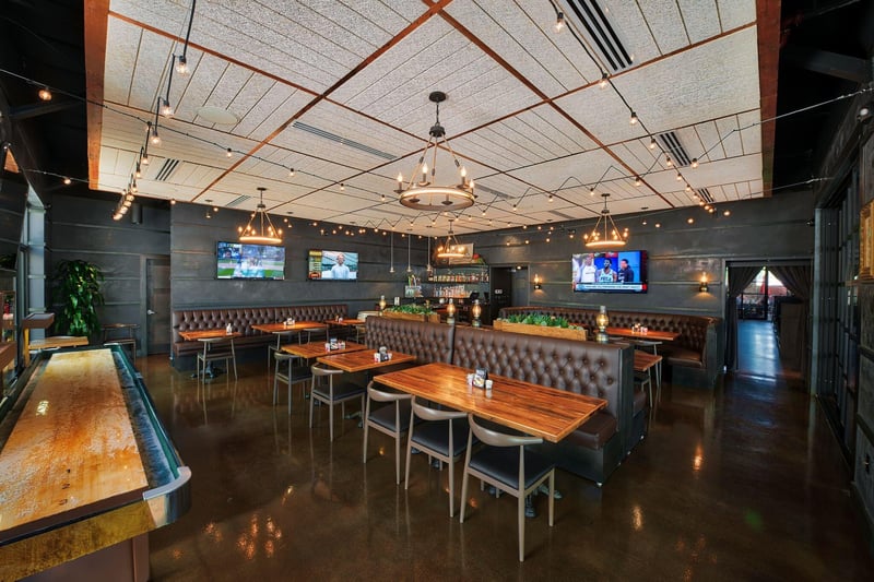 Walk from the unit to the VIG, a neighborhood restaurant with great food and good time