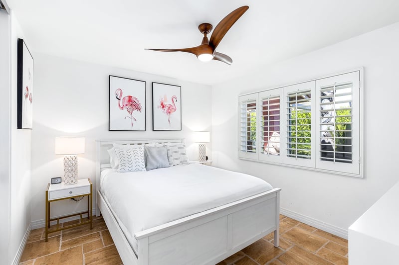 Guest bedroom