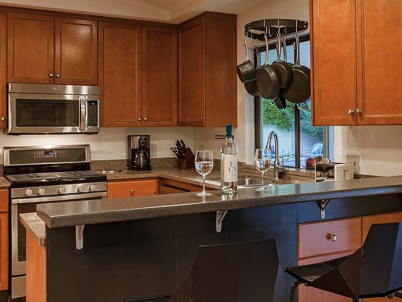 Well equipped kitchen