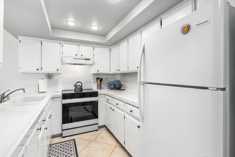 Modern kitchen