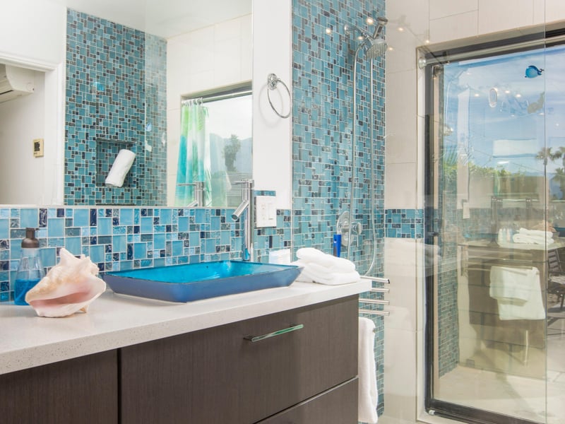 Ensuite bathroom
