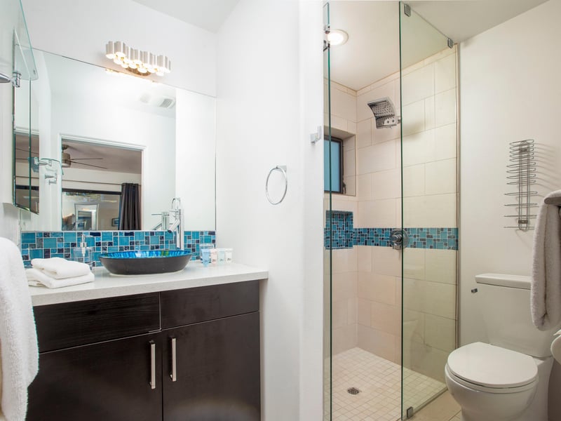 Ensuite bath